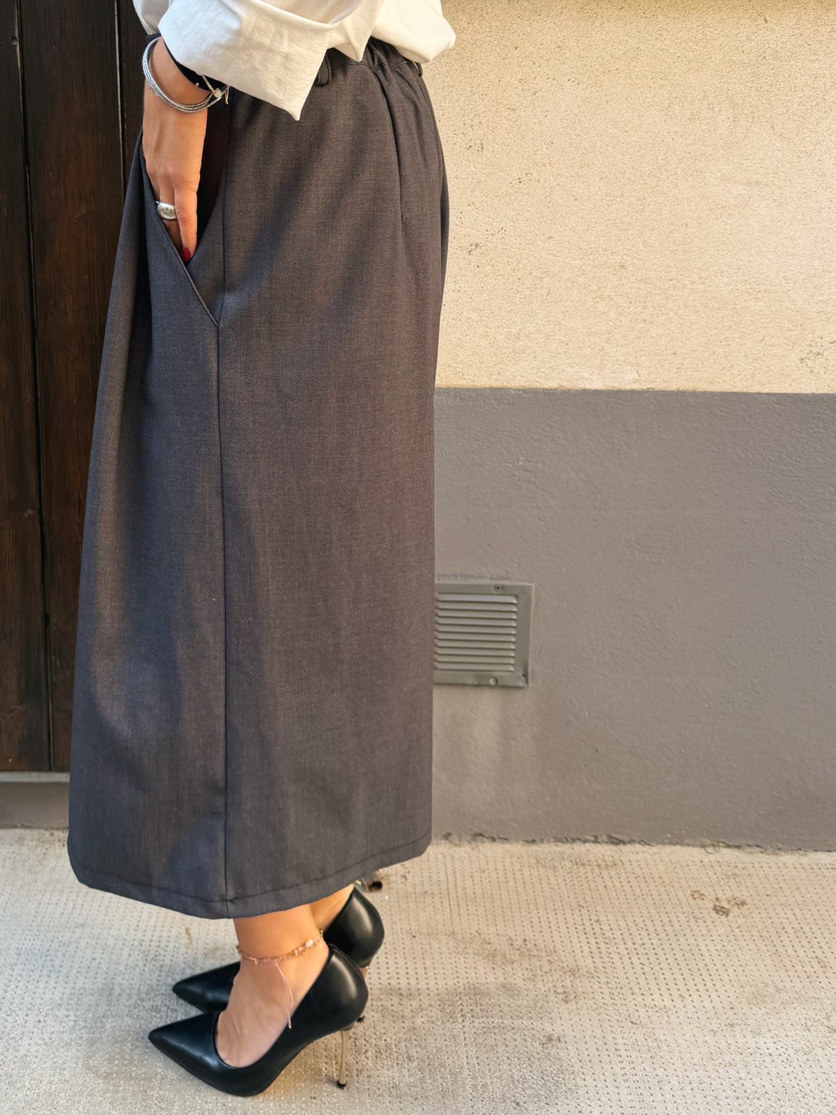 PANTALONE OFFICE CORTO