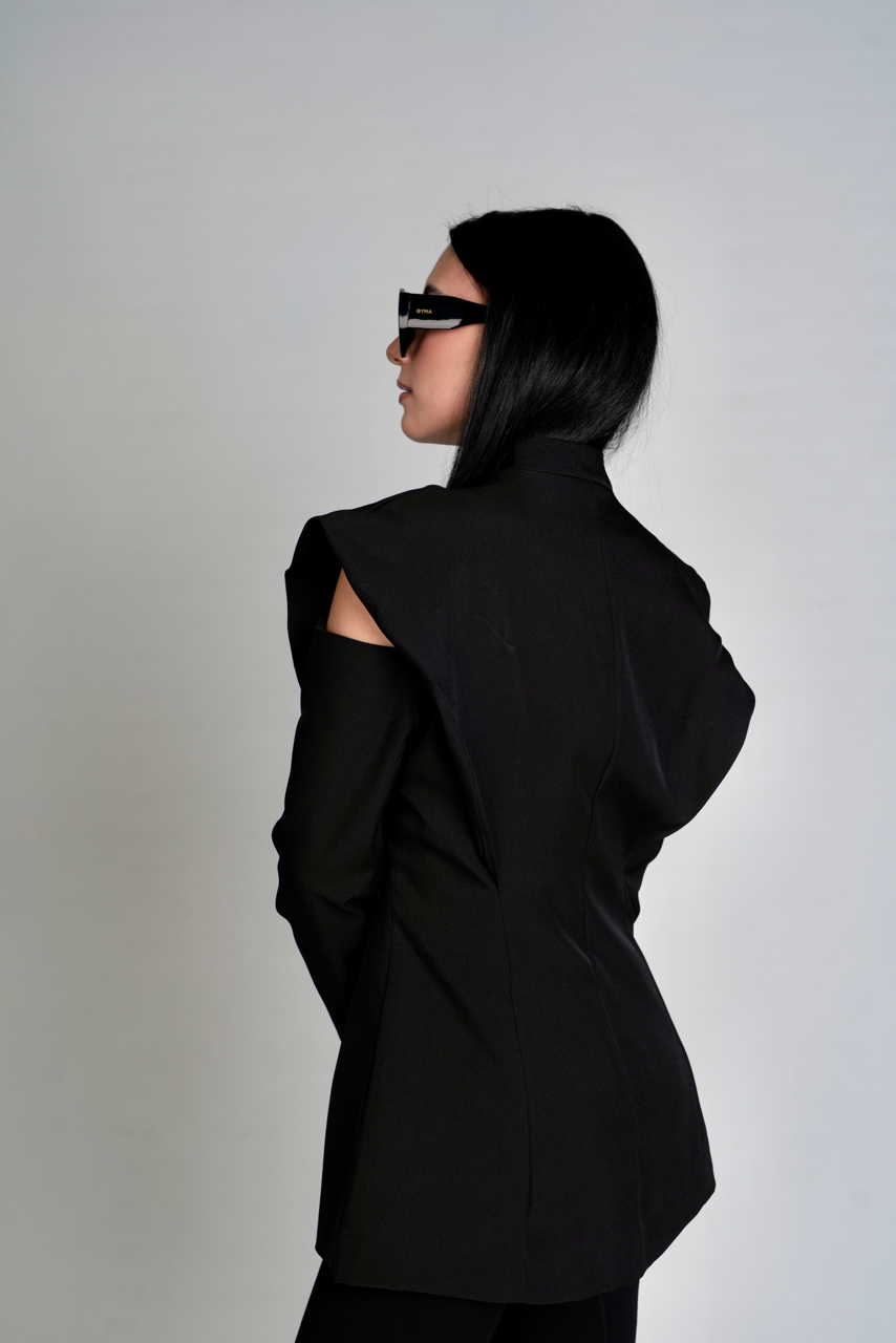 BLAZER CUT OUT